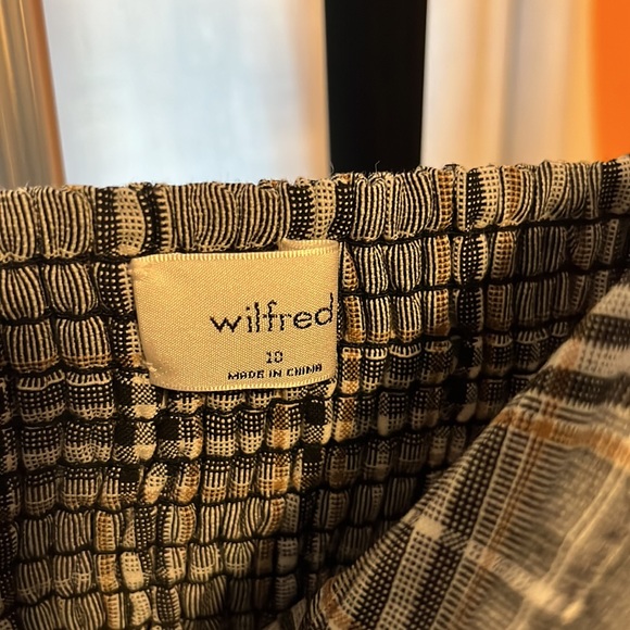 Mini dress - Picture 2 of 3